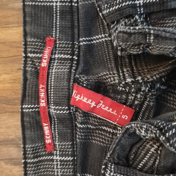 Black & white plaid pants - Picture 2 of 4